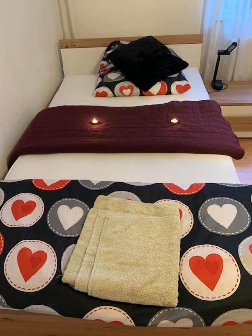 Apartments - 3 Rooms, 3-5 Person Έσσεν Εξωτερικό φωτογραφία